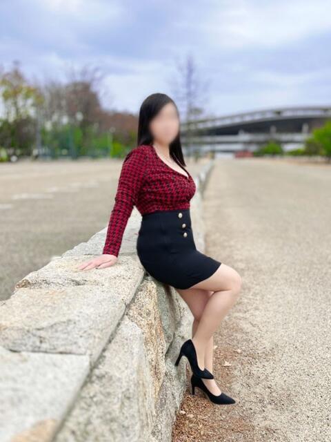 川口莉子 こあくまな人妻・熟女たち岡山店（KOAKUMAグループ）（人妻・熟女デリヘル）