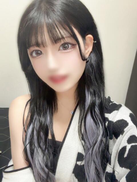 りのん E+アイドルスクール　大阪・日本橋店（デリヘル）