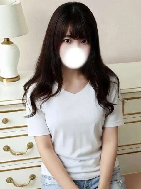 るん♪純粋ロリカワ美少女♪ 東京女子大生グランプリ（デリヘル）