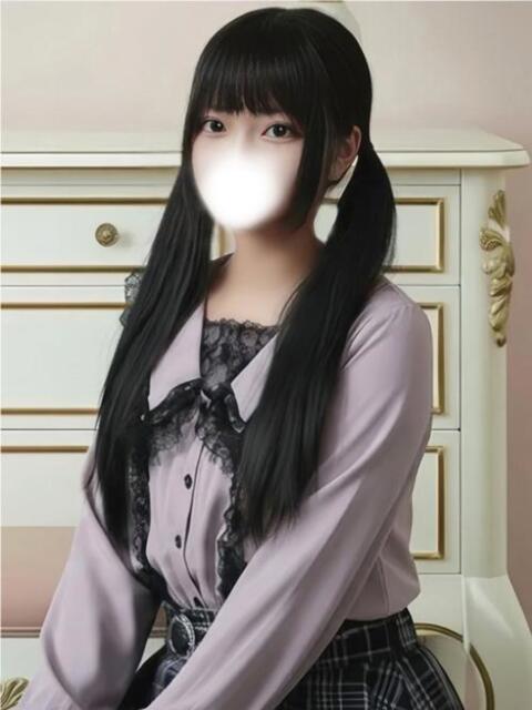 ともみ♪天然ロリカワ美少女♪ 東京女子大生グランプリ（デリヘル）