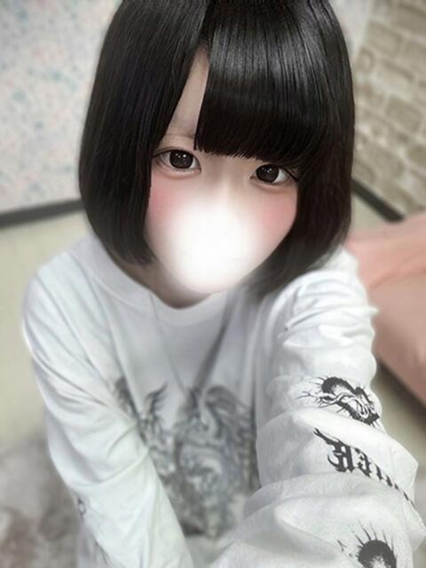 とな ジュリアングループ八王子店(デリヘル)