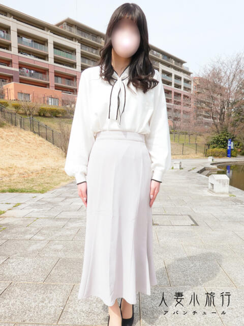 みり 人妻小旅行（人妻系デリヘル）