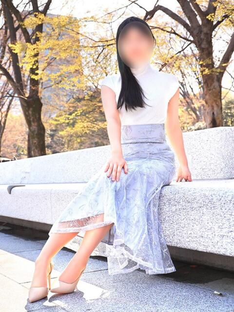 琴子 東京人妻フォーシーズンズ（人妻・熟女待ち合わせデリヘル）