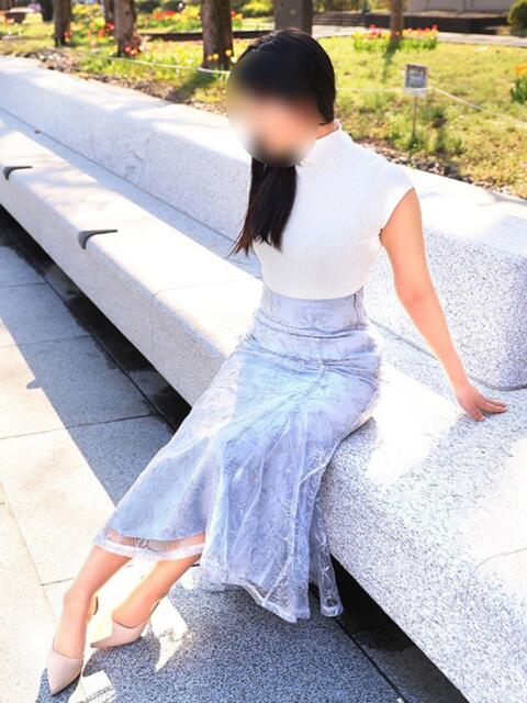 琴子 東京人妻フォーシーズンズ（人妻・熟女待ち合わせデリヘル）