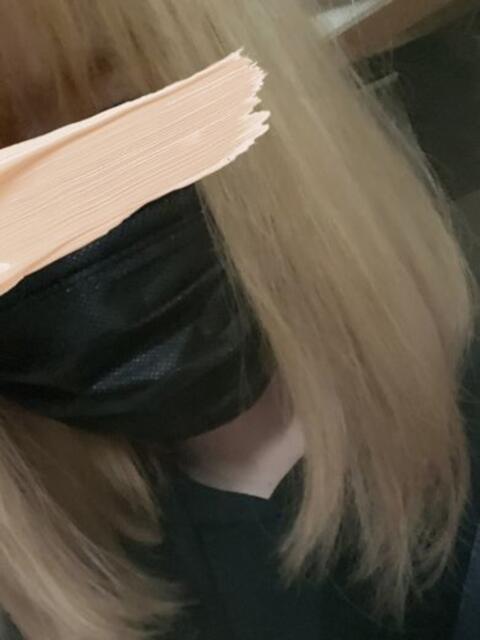 えみ★地元沖縄お色気姉系美人 かりゆしOLの秘密【20代沖縄美女多数在籍-デリヘル×ヌードエステ】（性感エステ＆デリヘル）