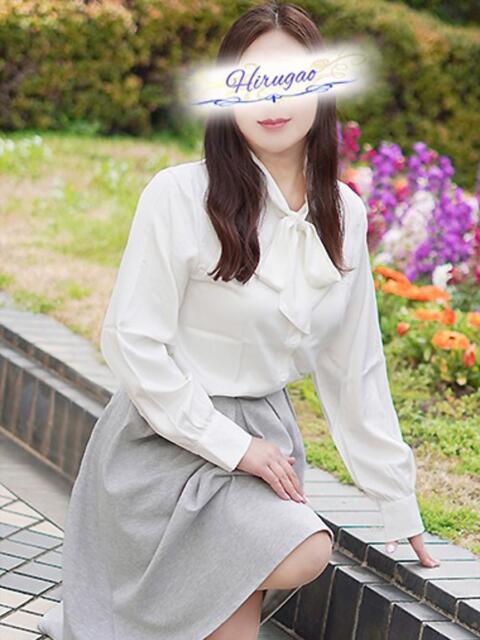 琥珀 昼顔妻 五反田店（人妻系デリヘル）