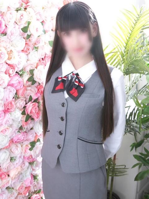 みる 新宿・本格コスプレ美人秘書オフィスイメクラ「秘書課女子」(デリヘル)