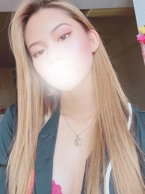 ゆーゆ★SSS級沖縄美女 かりゆしOLの秘密【20代沖縄美女多数在籍-デリヘル×ヌードエステ】（性感エステ＆デリヘル）