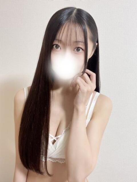 坂道アイドル系美少女さのんちゃん ロイヤル　アテンダー（デリヘル）