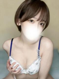 ショートカット美女くれなちゃん ロイヤル　アテンダー（古川/デリヘル）