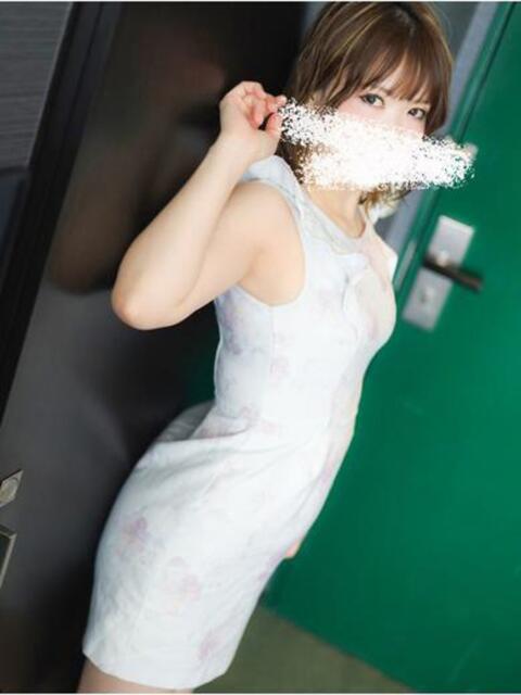 高橋麻衣(たかはしまい) 鶯谷ナンバーワン（人妻デリヘル）