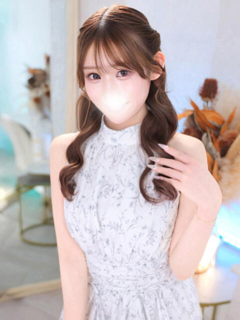 らみ★美乳×美肌初心な甘えん坊 Chloe五反田本店　S級素人清楚系デリヘル（デリヘル）