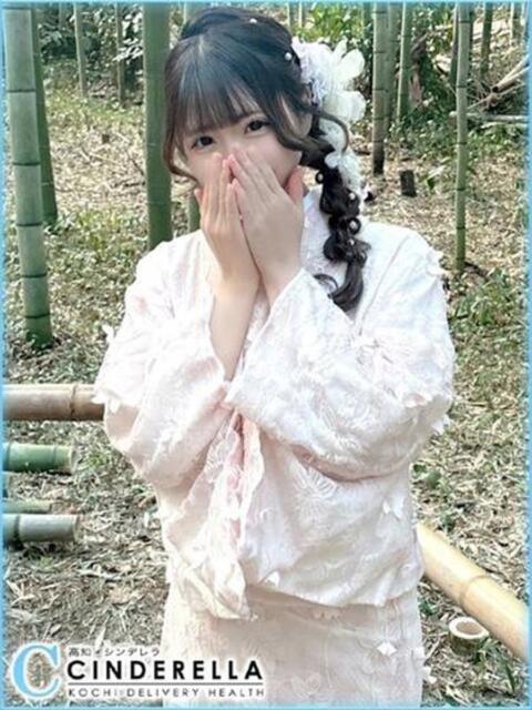 ももえ シンデレラ【平均年齢20才、風俗未経験の娘が8割以上】（デリヘル）