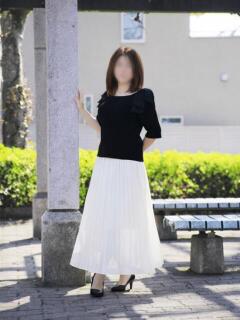 尾崎 由奈 こあくまな熟女たち 静岡店（KOAKUMAグループ）（用宗/デリヘル）