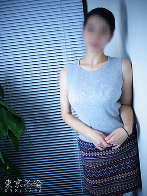 中村みずき 東京不倫～とうきょうふりん～（人妻デリヘル）