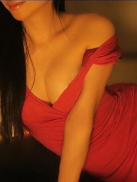 ゆり 美魔女セラピー（【非風俗】メンズエステ）