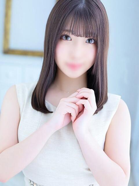 新人・雪菜(ユキナ) グランドオペラ名古屋（高級デリヘル）