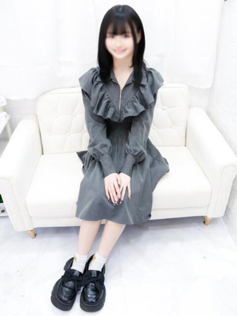 りこ 秋葉原鑑賞ガール（オナクラ）