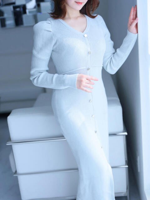 由奈(ゆな) グランドオペラ福岡（高級デリヘル）