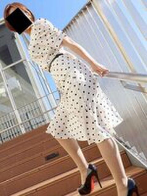 かおん 逢って30秒で即尺 兵庫店（人妻デリヘル）