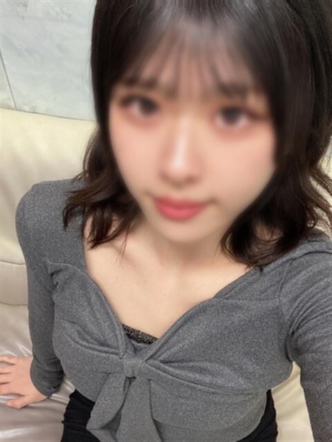 ほの 渋谷くいーんず（素人専門ホテヘル＆デリヘル）