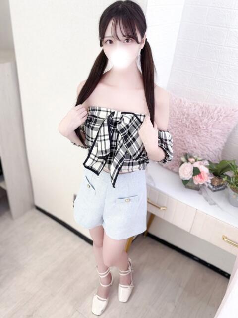 れみ 高級オナクラ　ひよこクラブ（オナクラ・手コキ）