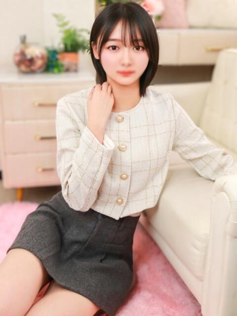 ゆうな 高級オナクラ　ひよこクラブ（オナクラ・手コキ）