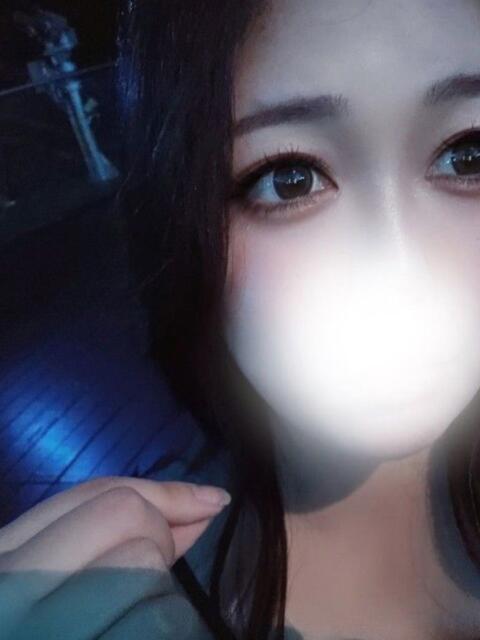 つな ぽっちゃり巨乳素人専門店ぷにめろ渋谷店（ぽっちゃり系デリヘル）