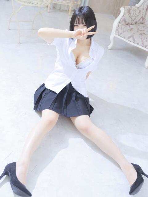 倉持　うみか NADIA大阪店（アロマエステ性感回春マッサージ）