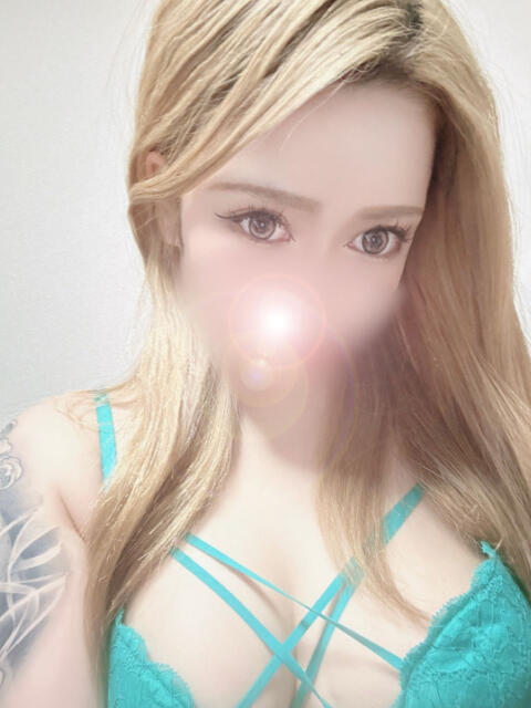 ころん 極痴女専科 eros妻～エロマ～（人妻系デリヘル）