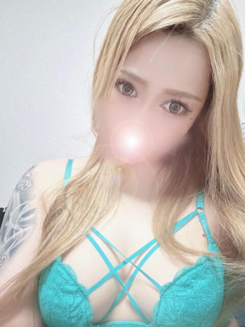 ころん 極痴女専科 eros妻～エロマ～（人妻系デリヘル）