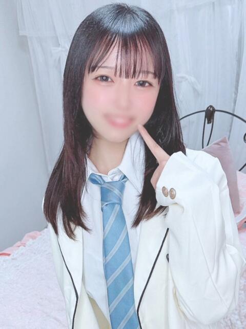 やね E+アイドルスクール新宿・歌舞伎町店(デリヘル)