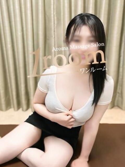 森川 れいな 新宿ワンルーム（【非風俗】メンズエステ）