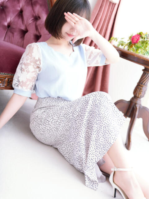 ひな 錦糸町人妻セレブリティ（ユメオト）（人妻デリヘル）