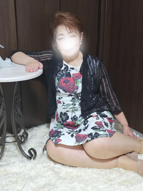 藤子 ぎんねこ（熟女デリヘル）