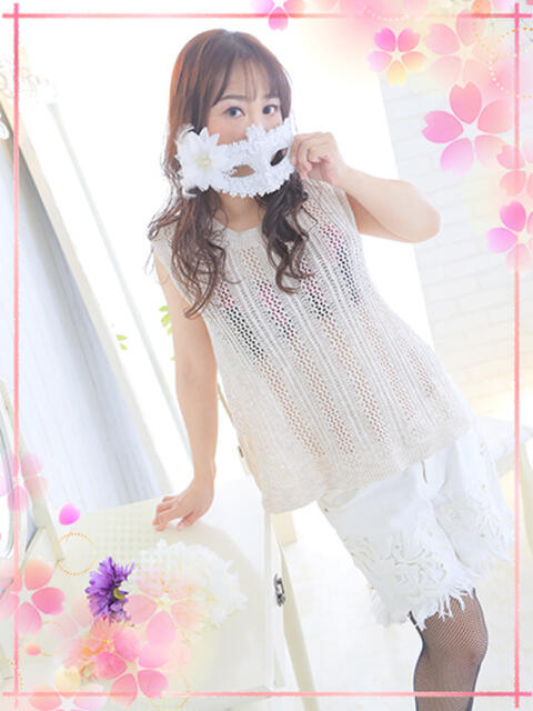 らら美Ｅ乳カップ ラヴァーズ（ソープランド）