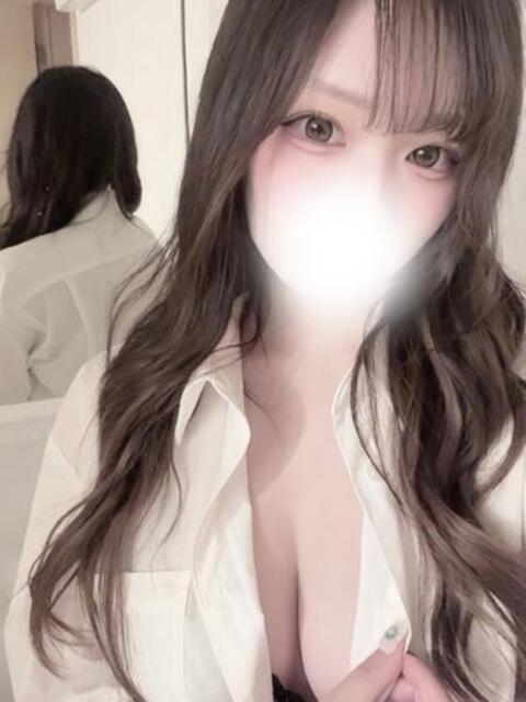 Gカップ素人美女どMゆまちゃん ロイヤル　アテンダー（デリヘル）