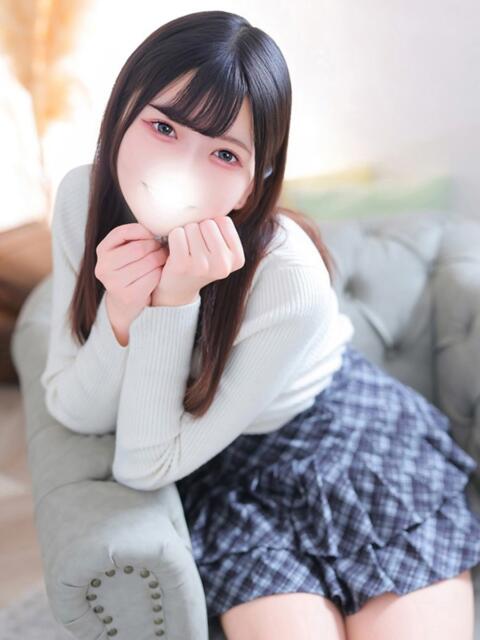 りお★巨乳×細身！従順な癒し系 Chloe鶯谷・上野店 S級素人清楚系デリヘル（デリヘル）