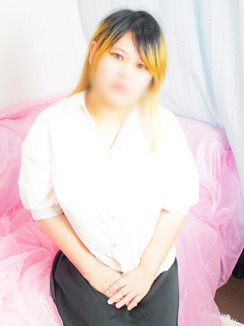 ねる ぽっちゃり巨乳素人専門横浜関内伊勢佐木町ちゃんこ（巨乳・ぽちゃ専門デリヘル）