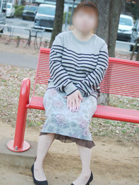 さとこ 完熟ばなな八王子（デリヘル）