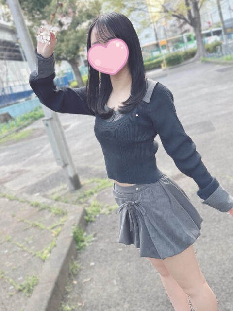 しの『無邪気な少女は距離感０の甘々密着恋人系』 錦糸町派遣型JKリフレガチあい（派遣リフレ）