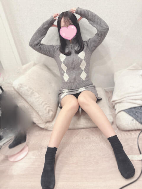 しの『無邪気な少女は距離感０の甘々密着恋人系』 錦糸町派遣型JKリフレガチあい（派遣リフレ）