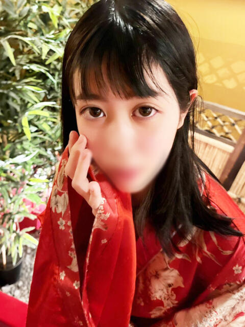 まりん 紅(くれない)（セクキャバ）