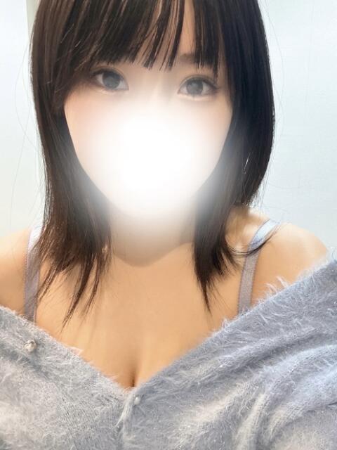 兎リカ #生が大好き！職業、女子大生。池袋店（風俗エステ）