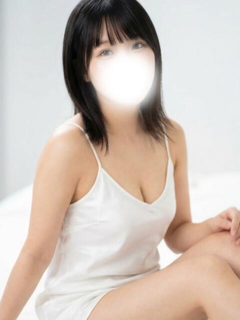 兎リカ #生が大好き！職業、女子大生。（デリヘル）