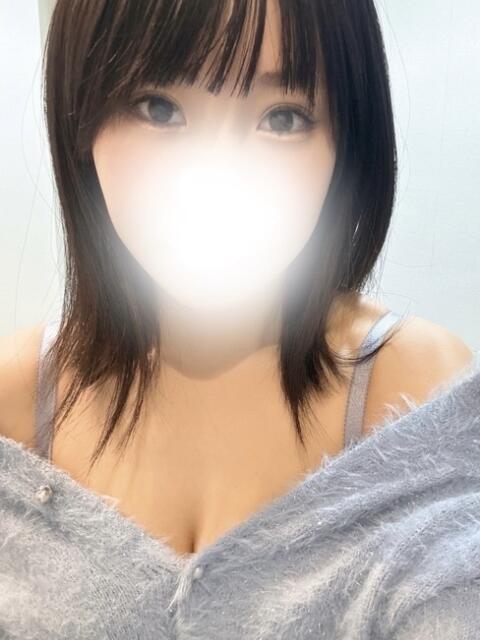 兎リカ #生が大好き！職業、女子大生。新宿店（風俗エステ）