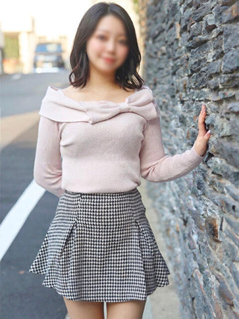 吉田なぎさ 渋谷ミルク（派遣型オナクラ(手コキ)）