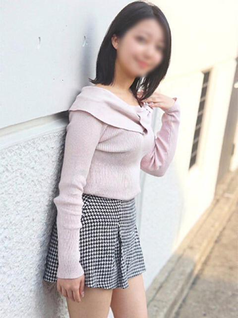 吉田なぎさ 渋谷ミルク（派遣型オナクラ(手コキ)）