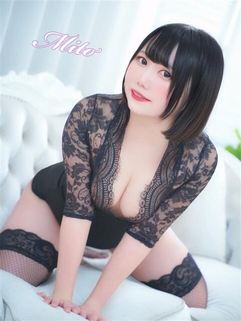 みと 西船人妻花壇（人妻デリヘル）