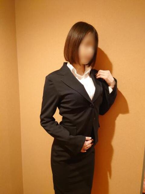 白石　ももか 雫(しずく)（ファッションヘルス）